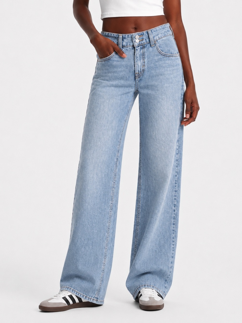 Levi's Women's Low-Rise Superlow Loose Jeans - Abraided Art 25x32